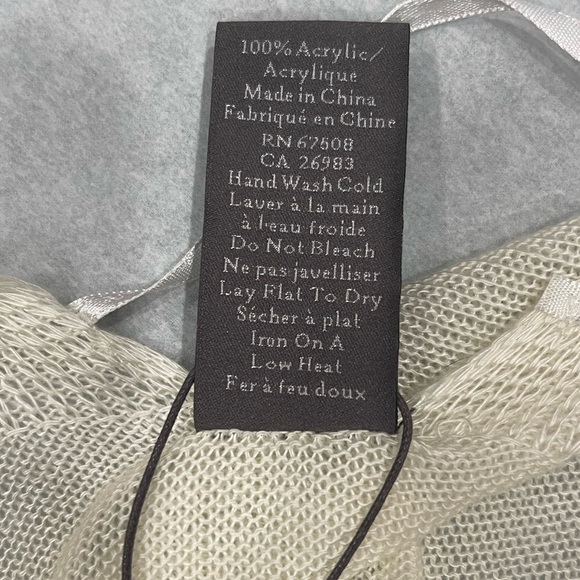 Vince Camuto Boho Open-Front Mesh Ruana Top..Size O/S - Picture 11 of 12